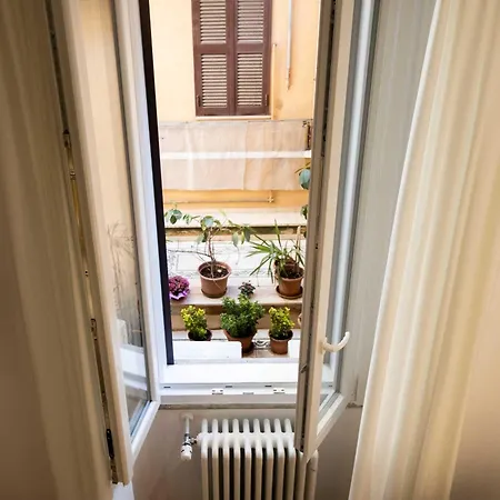 Trevi Monti House 4*