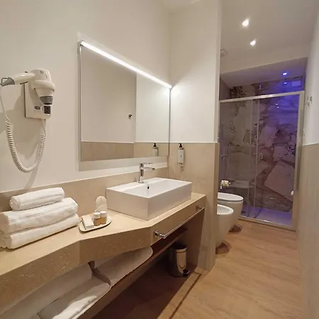 Trevi Monti House 4*