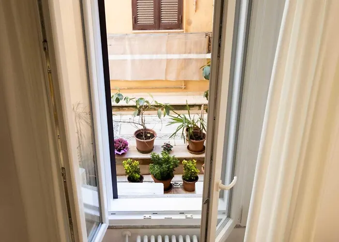 Trevi Monti House 4*