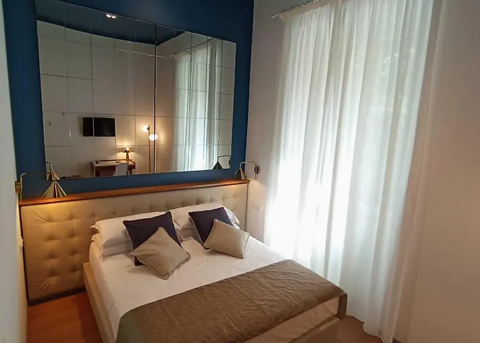 Trevi Monti House בית הארחה